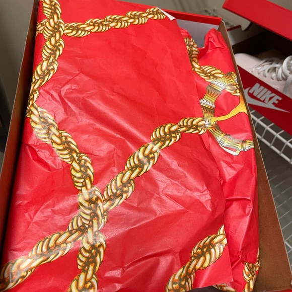 Women’s air Jordan 1 retro high og denim - Picture 4 of 6